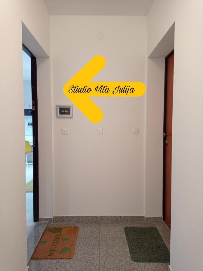 Studio Vita Julija Pula Exterior foto